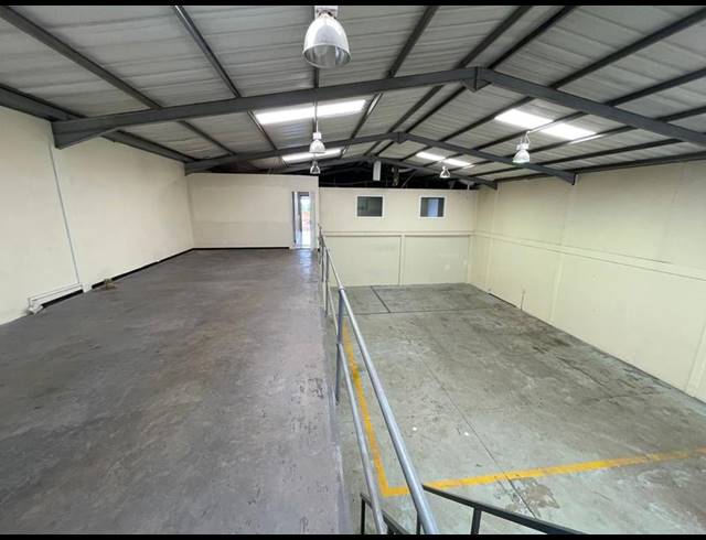 INDUSTRIAL PROPERTY TO RENT IN HENNOPSPARK